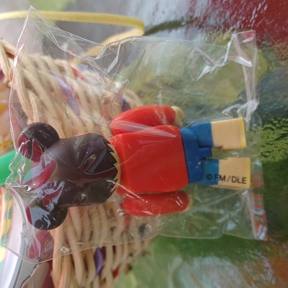 Be@rbrick Series 16 - Picture 3 of 6